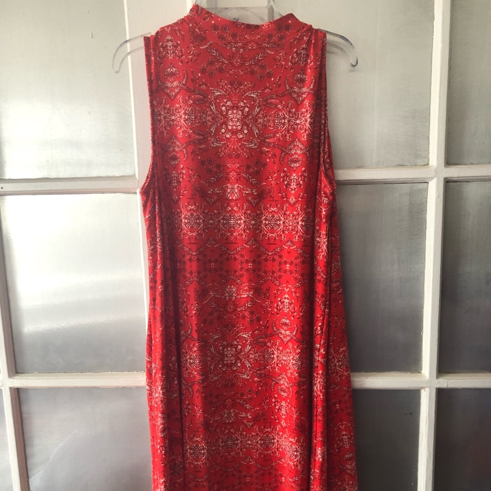 Large Pink Rose Dress